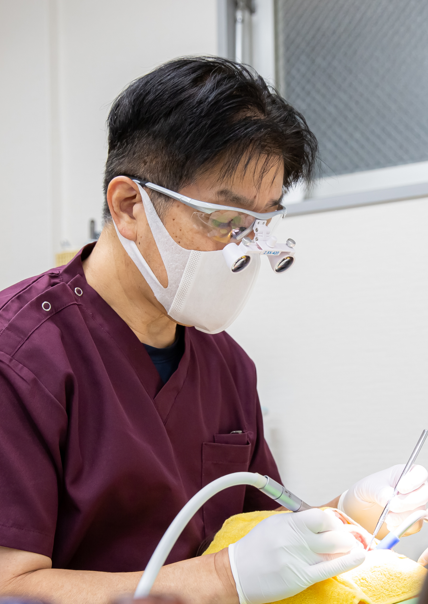 地域に35年、経験40年。あなたに優しい歯科治療を。